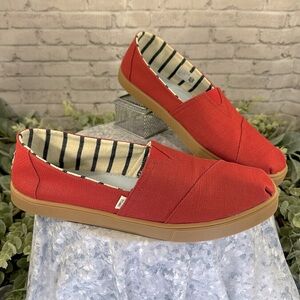 TOMS “Heritage” Classic Red Alpargata Cupsole Slip-on Canvas Sneaker WMS 12❤️EUC